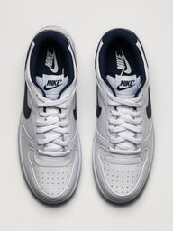 MENS NIKE BIG NIKE LOW SNEAKER - WHITE/NAVY