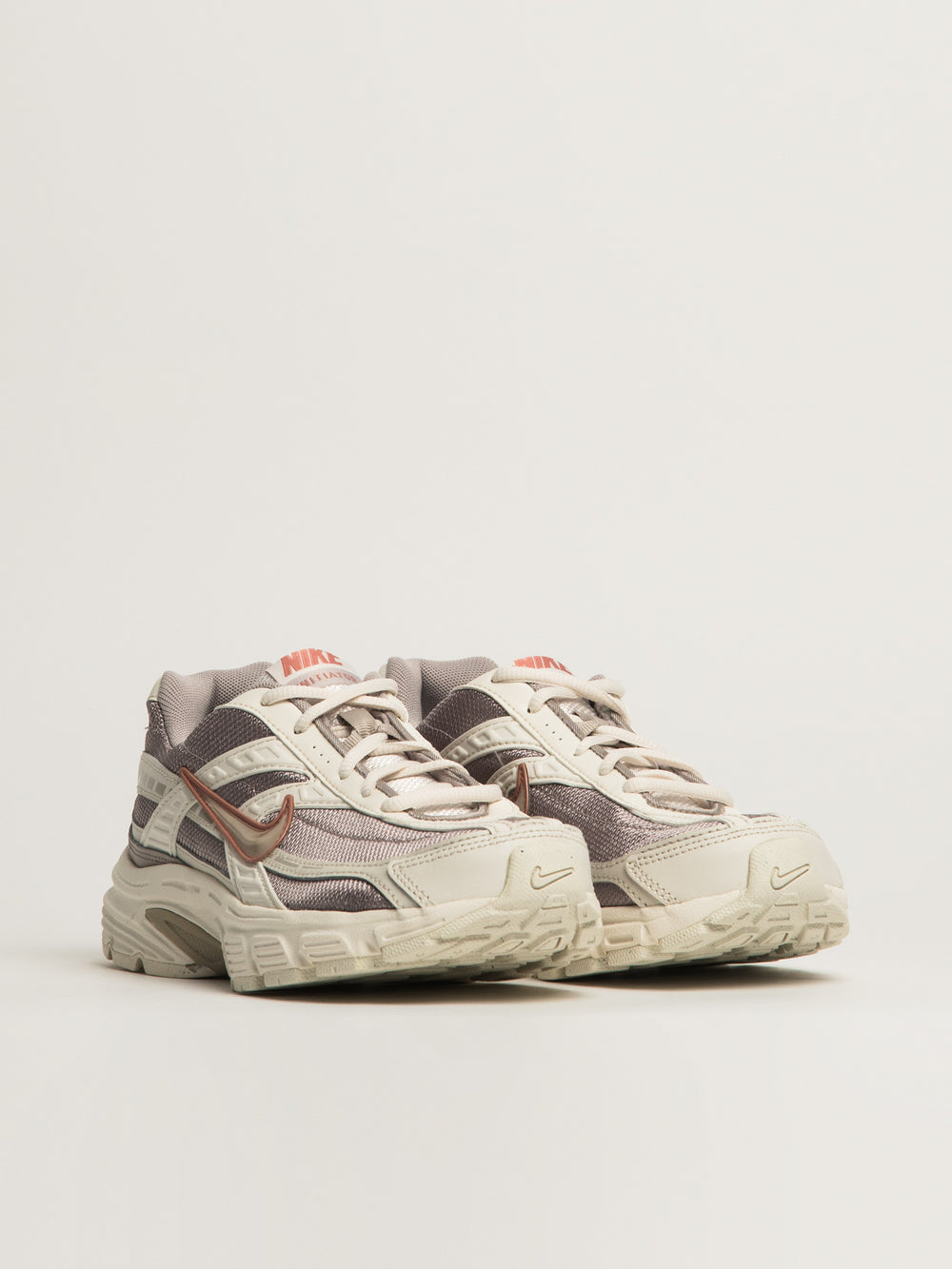 WOMENS NIKE INITIATOR SNEAKER - PHANTOM