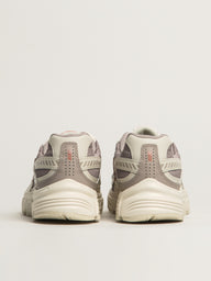 WOMENS NIKE INITIATOR SNEAKER - PHANTOM
