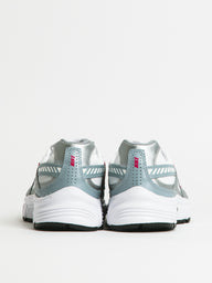 WOMENS NIKE INITIATOR - WHITE/METALLIC SILVER/CHERRY
