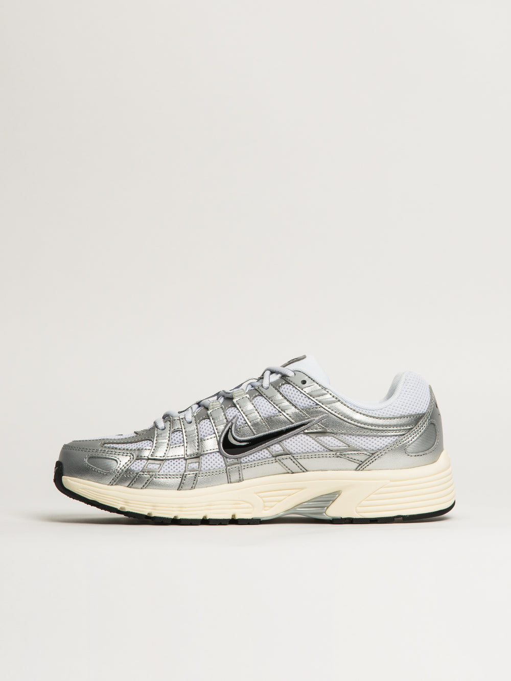MENS NIKE P - 6000 SNEAKER - WHITE/BLACK