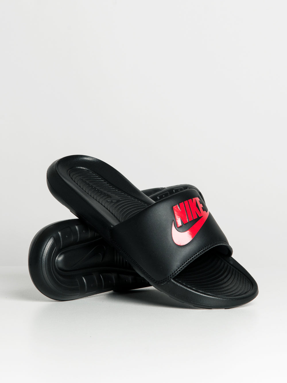 MENS NIKE VICTORI ONE SLIDES - CLEARANCE