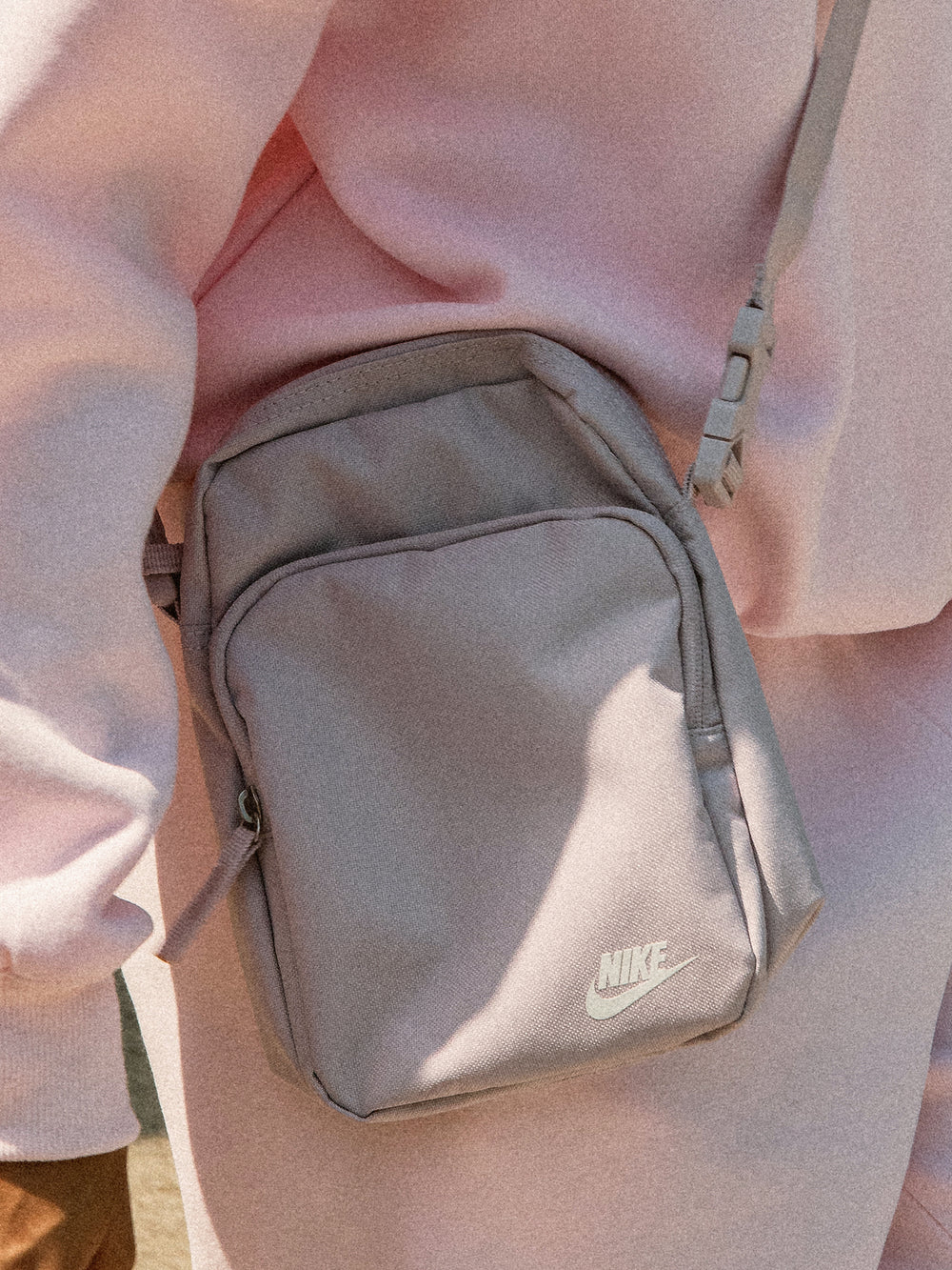 NIKE HERITAGE XBODY 4L BAG - CLEARANCE