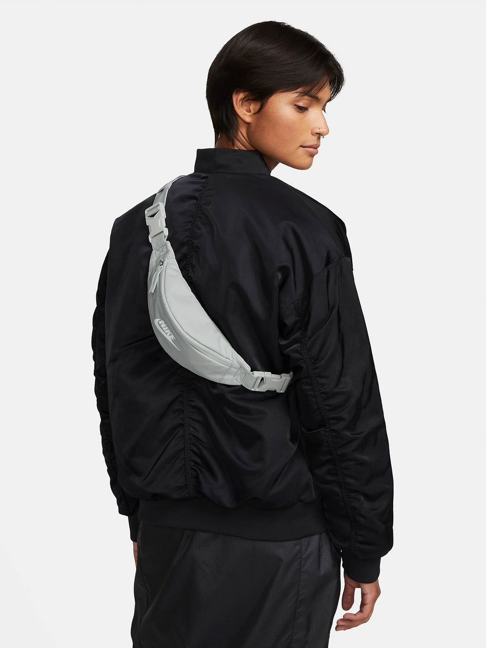 NIKE NK HERITAGE 3L - CLEARANCE