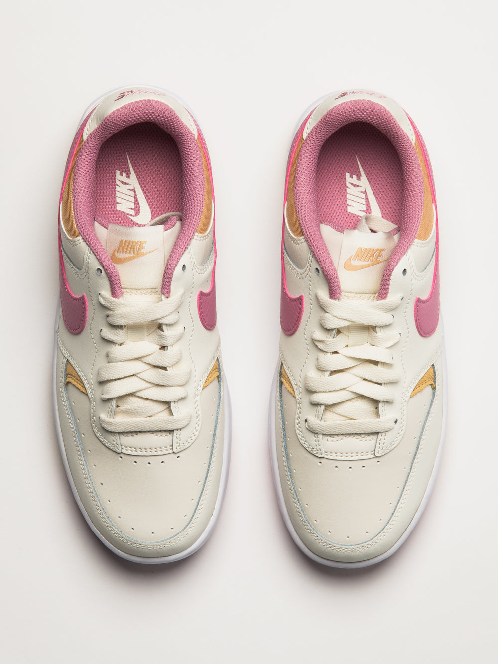 WOMENS NIKE GAMMA FORCE SNEAKER - PEARL/SESAME/WHITE/ELEMENTAL PINK