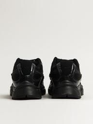MENS NIKE V5 RNR SNEAKER - BLACK