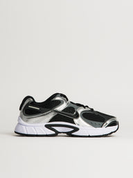 MENS NIKE V5 RNR SNEAKER - BLACK