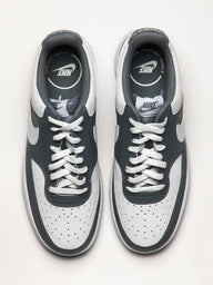 MENS NIKE COURT VISION LOW SNEAKER - GREY