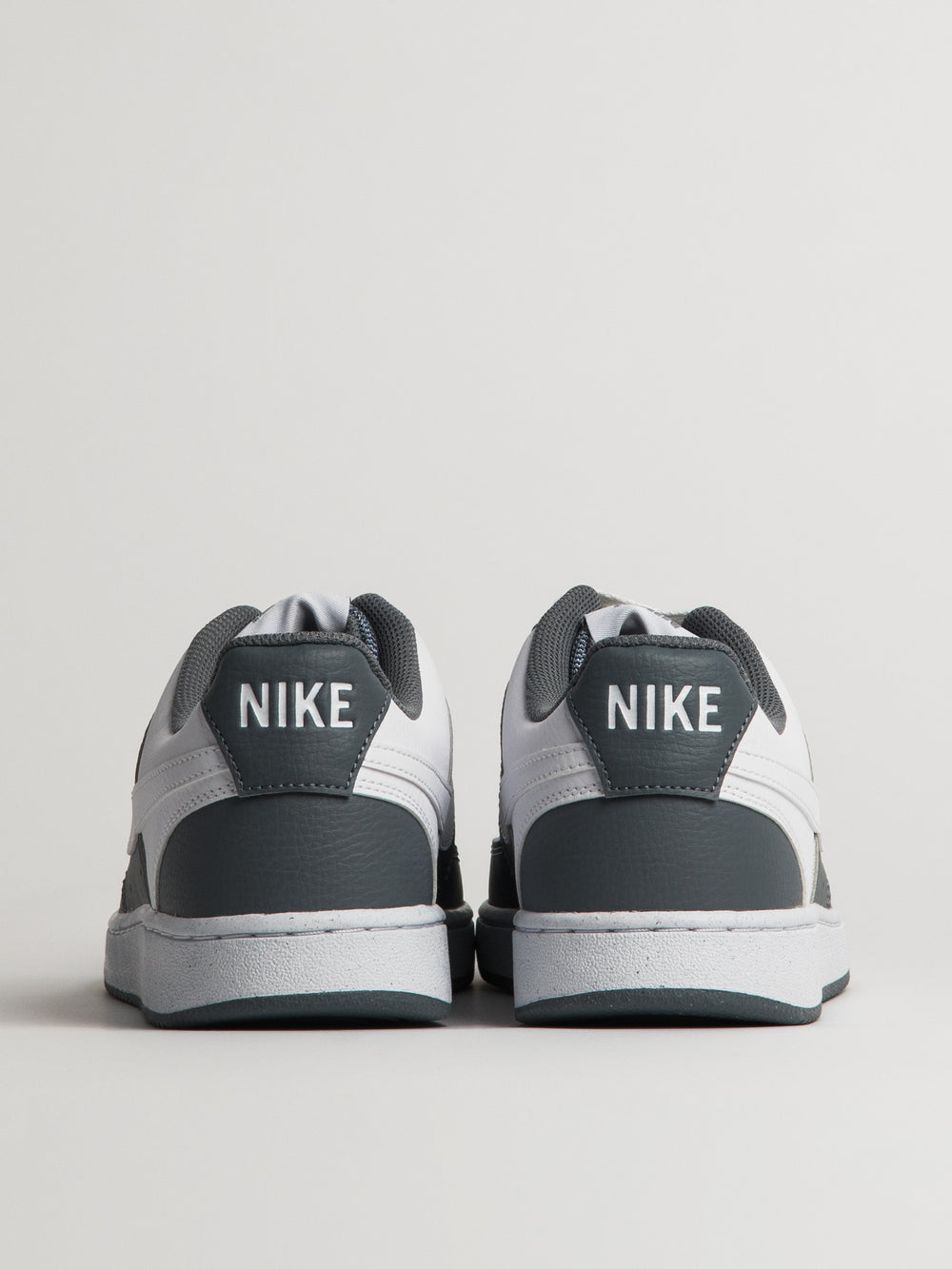 MENS NIKE COURT VISION LOW SNEAKER - GREY