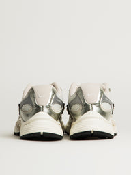 WOMENS NIKE V5 RNR SNEAKER - SUMMIT WHITE