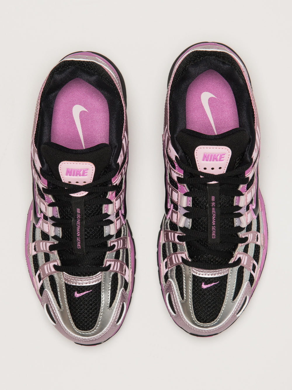 NIKE P - 6000 SNEAKER - BLACK/PINK