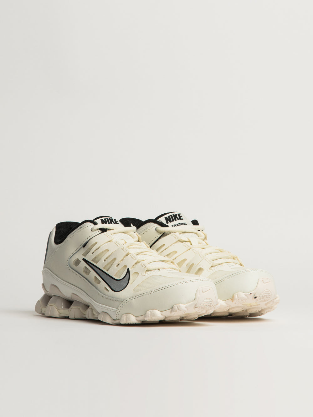 WOMENS NIKE REAX 8 TR