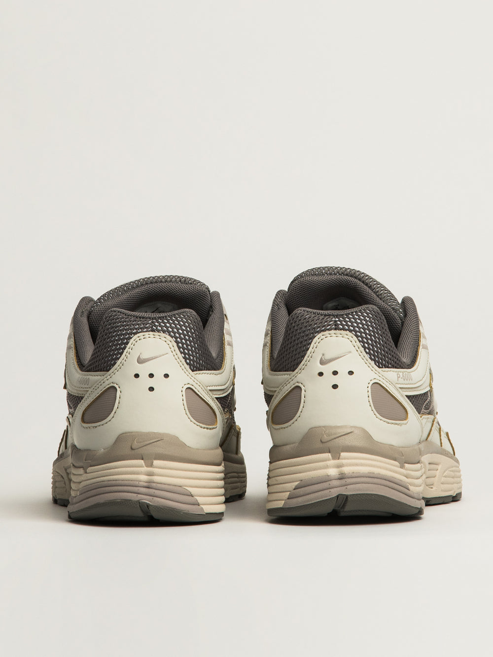 MENS NIKE P - 6000 2TNE SNEAKER - GREY