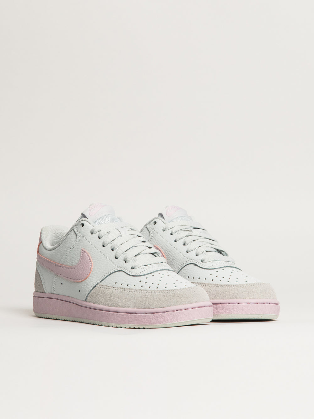 WOMENS NIKE COURT VISION LO SUEDE SNEAKER - WHITE/PINK