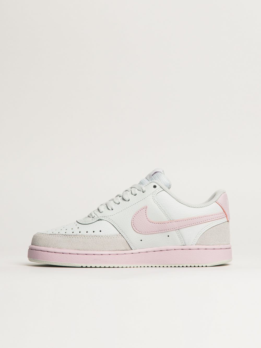 WOMENS NIKE COURT VISION LO SUEDE SNEAKER - WHITE/PINK