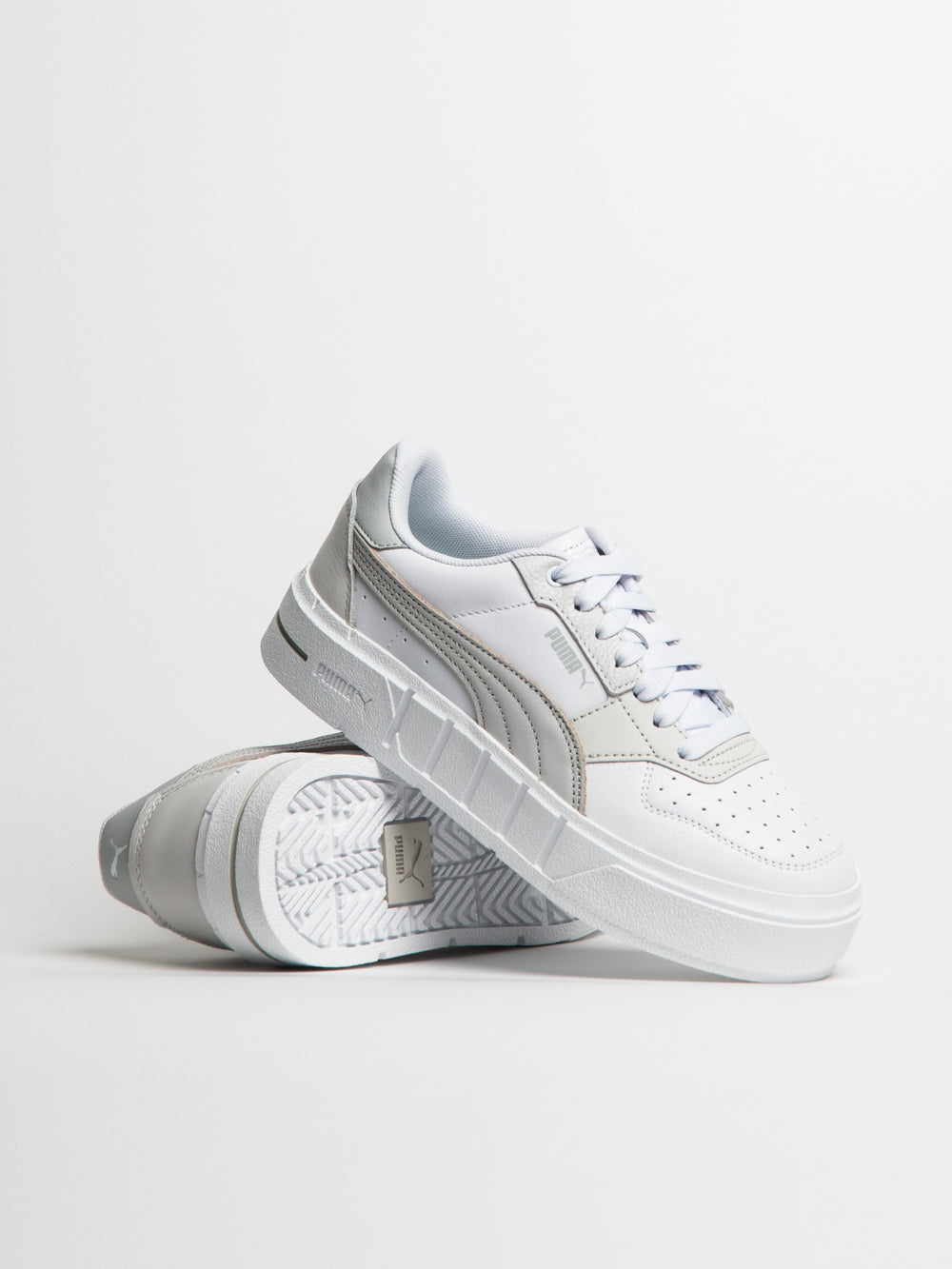 WOMENS PUMA CALI COURT LEATHER SNEAKER - CLEARANCE