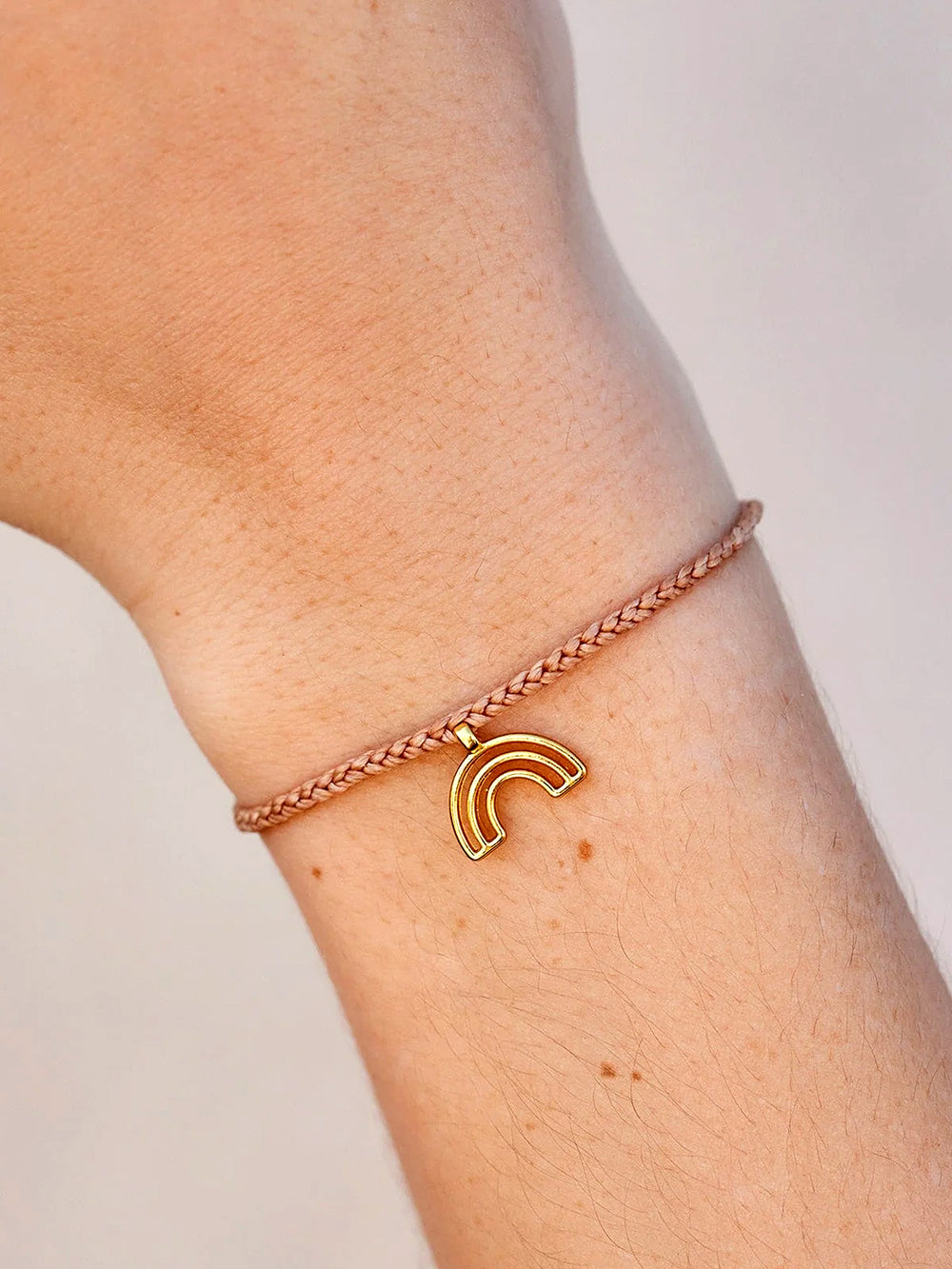 PURA VIDA CHASING RAINBOWS CHARM BRCLT - CLEARANCE