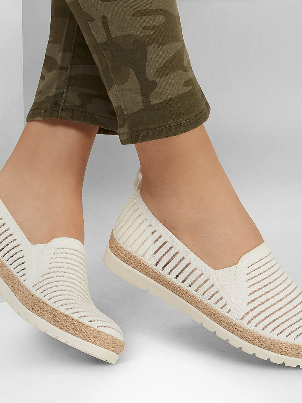 WOMENS SKECHERS BOBS FLEX PADRILLE 3.0 - CLEARANCE