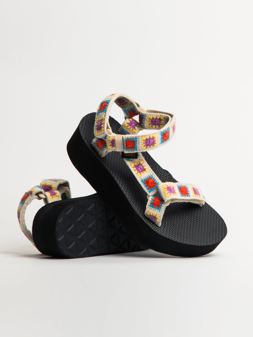 WOMENS TEVA FLATFORM UNIVERSAL CROCHET SANDALS - CLEARANCE