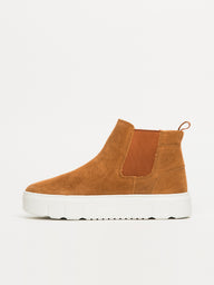 WOMENS TIMBERLAND LAUREL COURT MID PULL ON SNEAKER - CLEARANCE