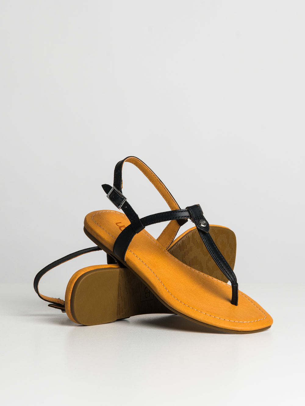 WOMENS UGG MADEENA LEATHER - CLEARANCE