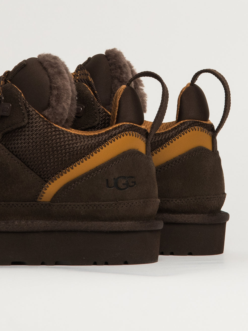 UGG LOWMEL BOOT - COCOA