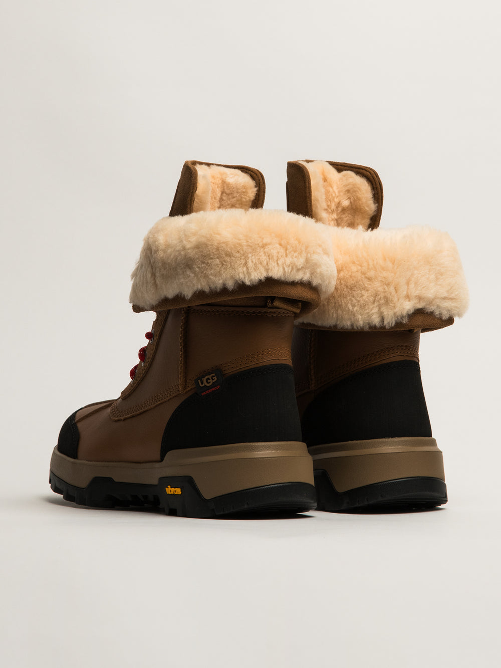 WOMENS UGG ADIRONDACK BOOT XXV - CHESTNUT