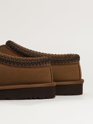 MENS UGG TASMAN II NUBUCK SLIP-ON - CHESTNUT