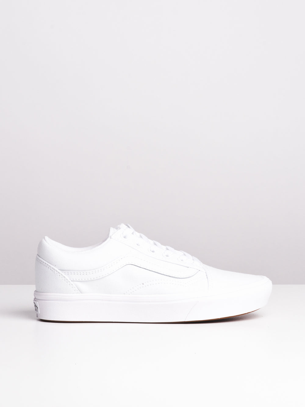 WOMENS VANS COMFYCUSH OLD SKOOL SNEAKER - CLEARANCE