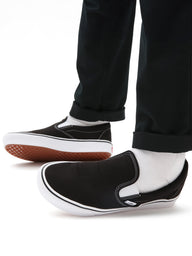 WOMENS VANS COMFYCUSH SLIP-ON  - CLEARANCE