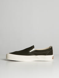 MENS VANS SLIP ON VR3 - CLEARANCE