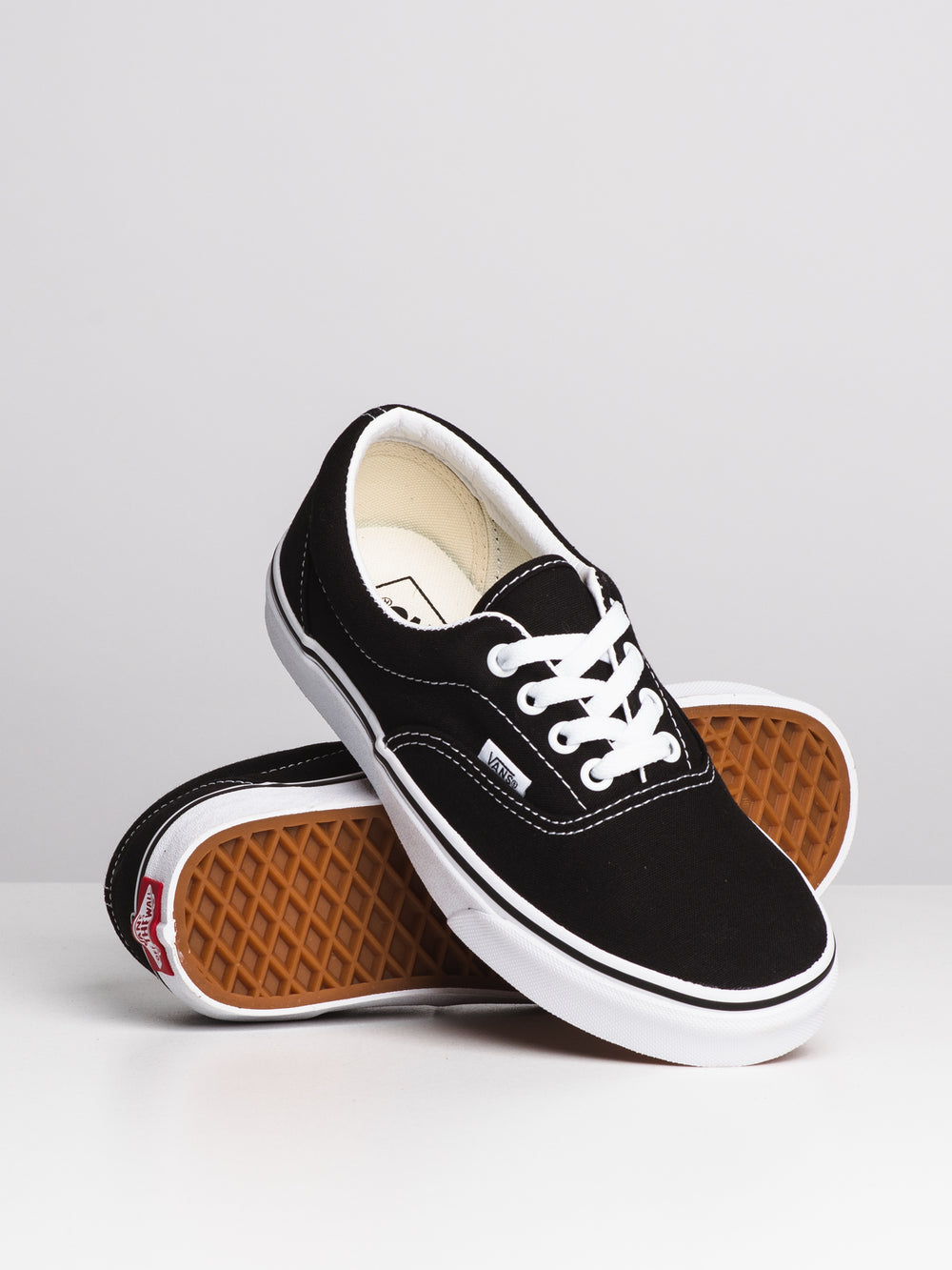 WOMENS VANS ERA SNEAKER - CLEARANCE