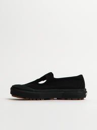 WOMENS VANS UA STYLE 93 SNEAKER - CLEARANCE
