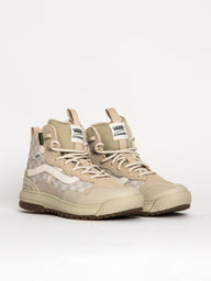 WOMENS VANS ULTRARANGE EXO HI MTE-2 - CLEARANCE