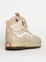 WOMENS VANS ULTRARANGE EXO HI MTE-2 - CLEARANCE