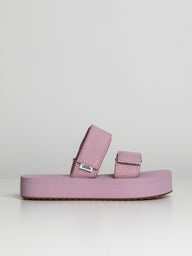 WOMENS VANS CAYUCAS SLIDE MEGA PLTFRM - CLEARANCE