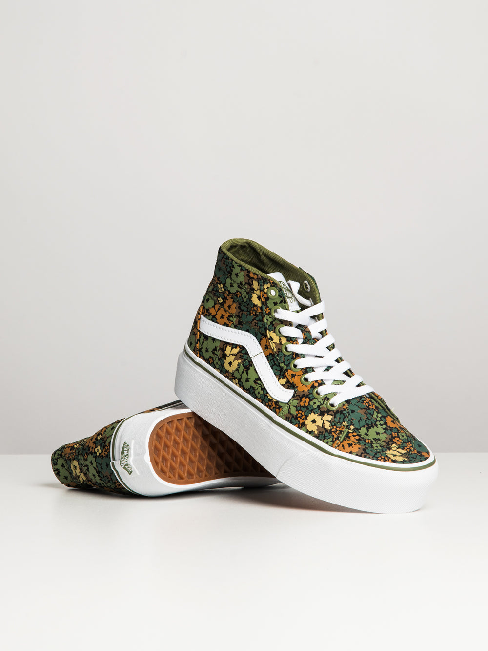 WOMENS VANS SK8 HI TAPERED STACKFORM - CLEARANCE