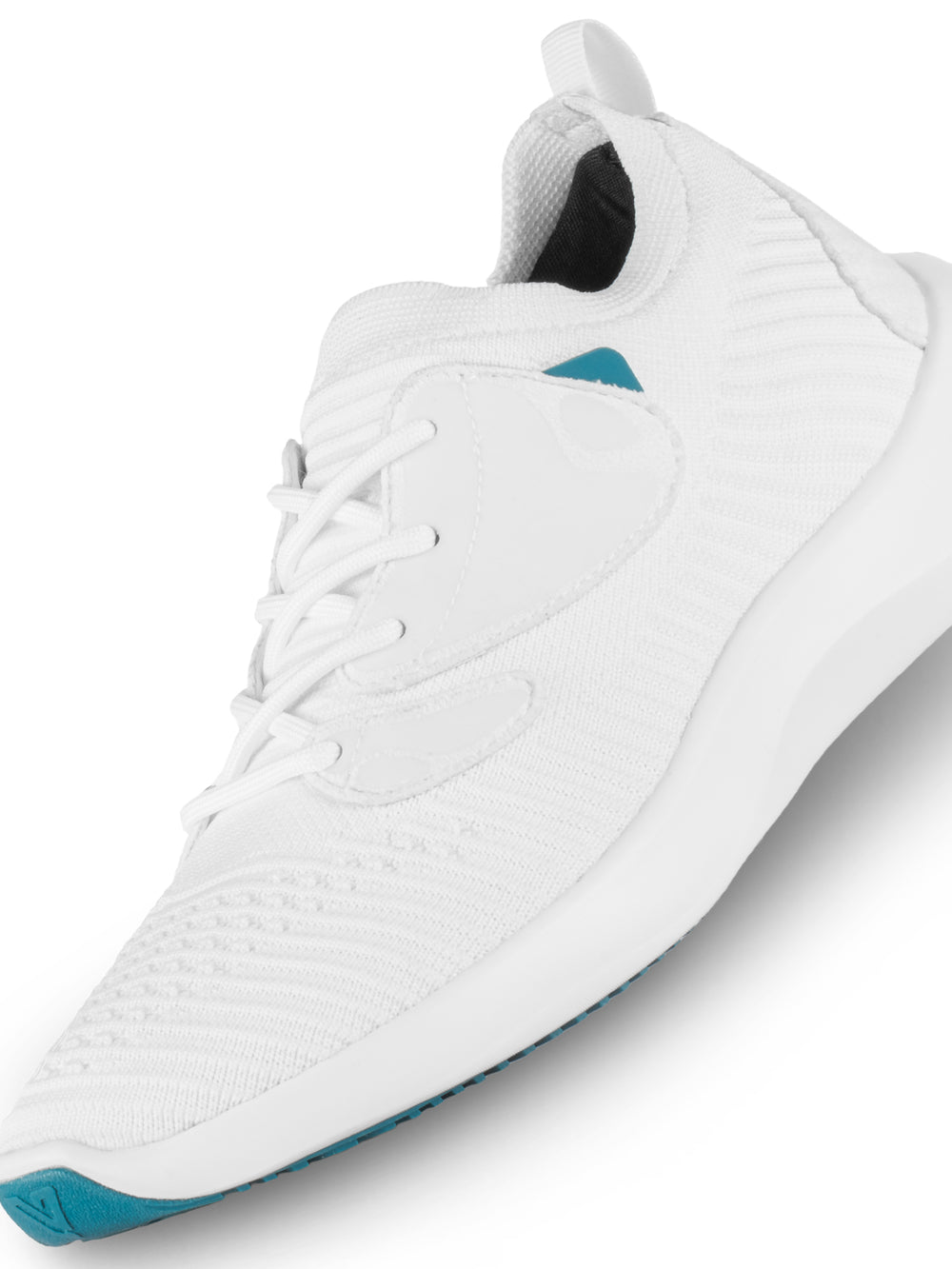 WOMENS VESSI EVERYDAY MOVE SNEAKER - CLEARANCE